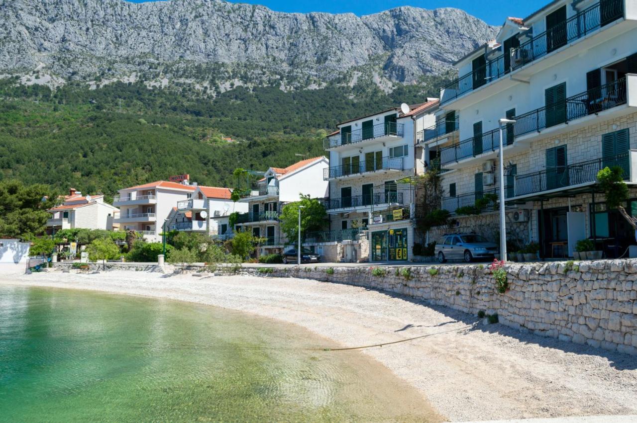 Apartments Ivica - Beachfront Drvenik  Buitenkant foto